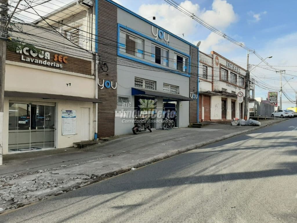 <p>Terreno à venda, 908 m² por R$ 3.850.000 - Cristo Rei - Curitiba/PR</p>