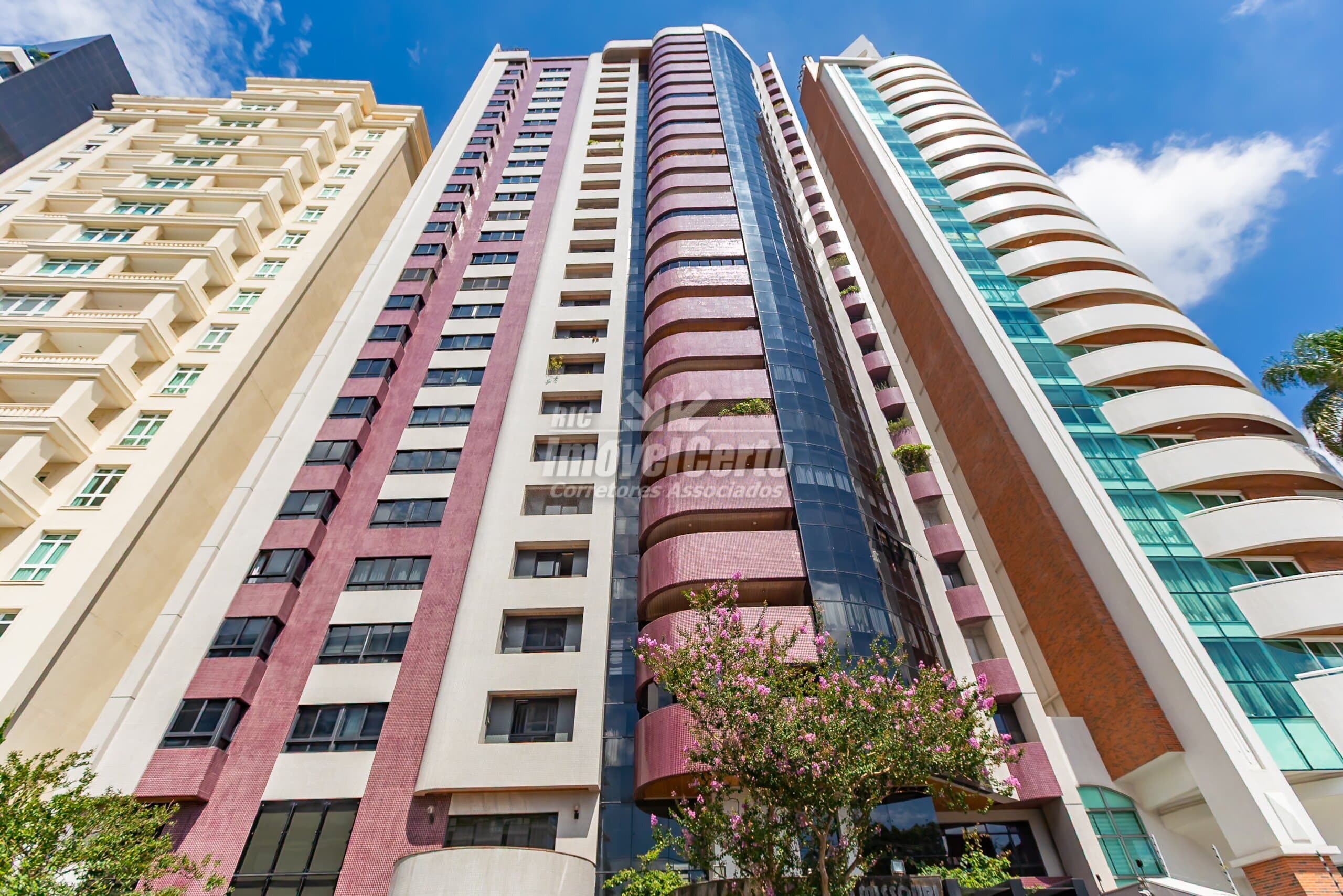 <p>Oportunidade de alto padrão no Batel - Curitiba</p>